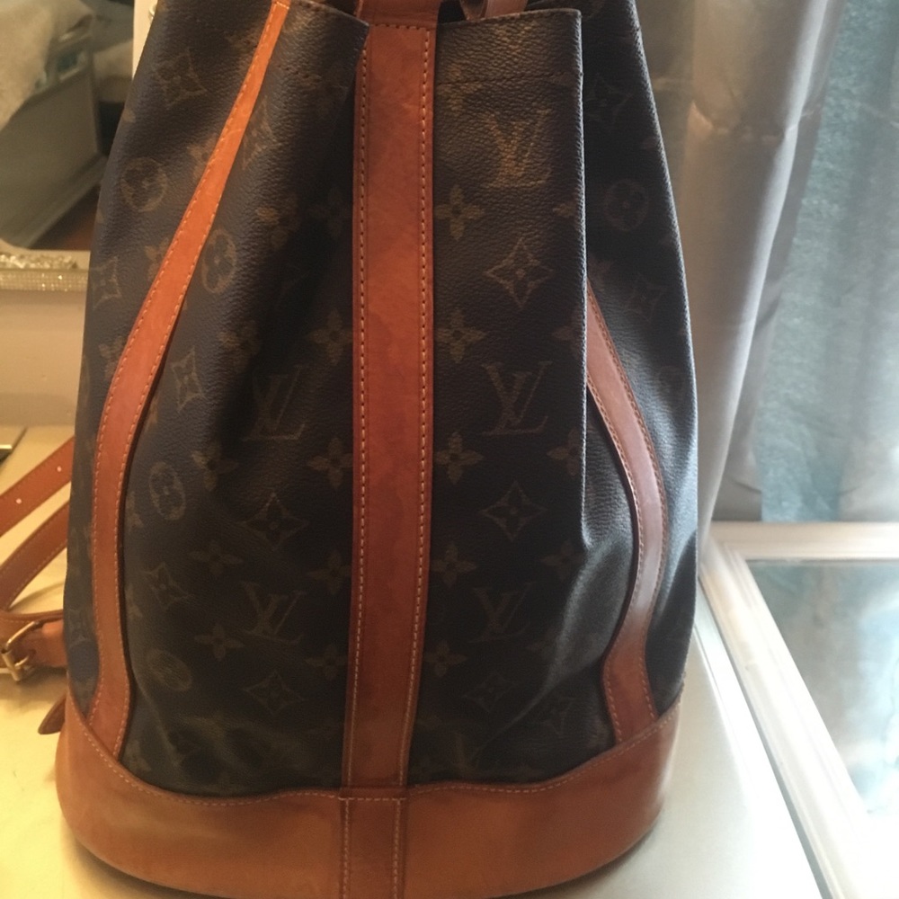 Authentic Louis Vuitton backpack Firm